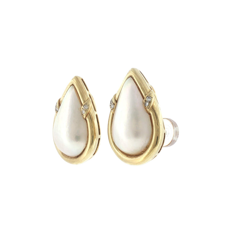Mabé Pearl Diamond 18 Karat Yellow Gold Teardrop Shape Earclip Vintage Earrings