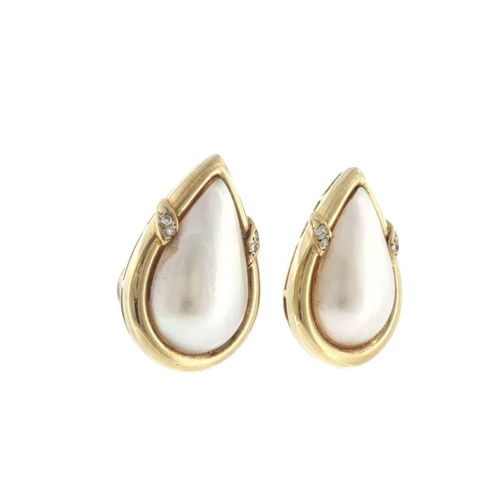 Mabé Pearl Diamond 18 Karat Yellow Gold Teardrop Shape Earclip Vintage Earrings