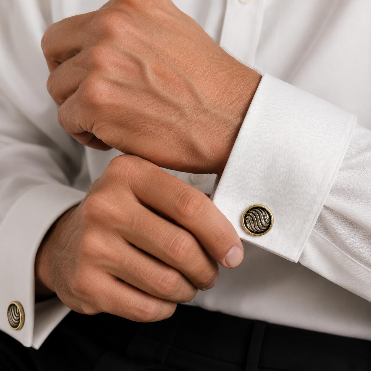 David Yurman Round 14KYG/SS Gents Vintage Cufflinks