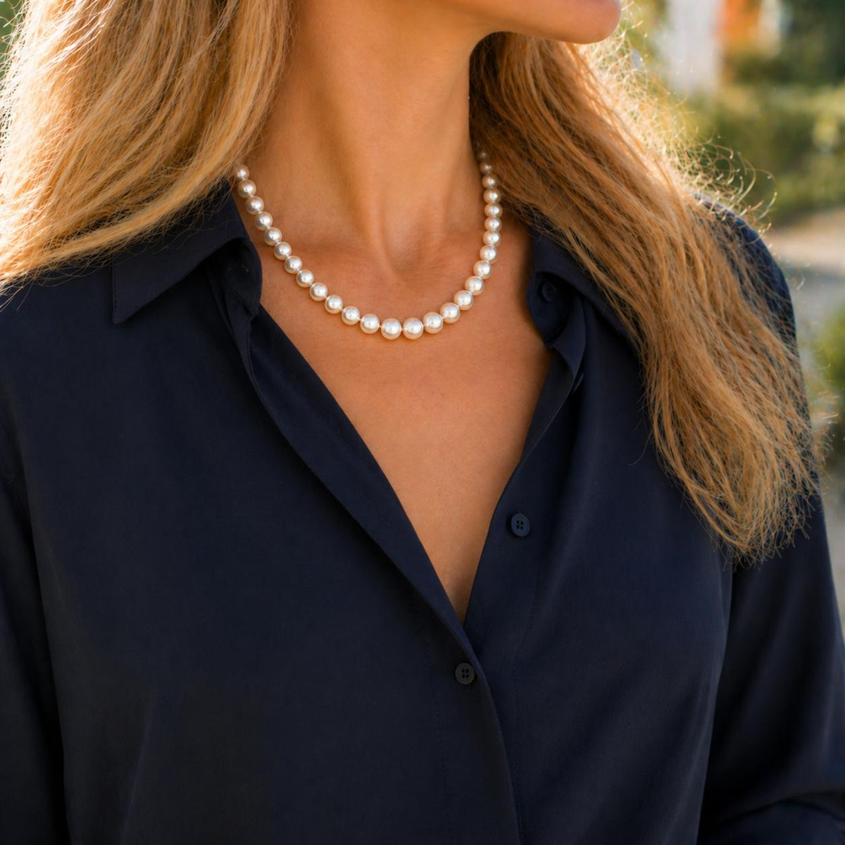 Mikimoto 7.5-7.75mm 18 Inch Strand of Pearls 18 Karat Yellow Gold Clasp