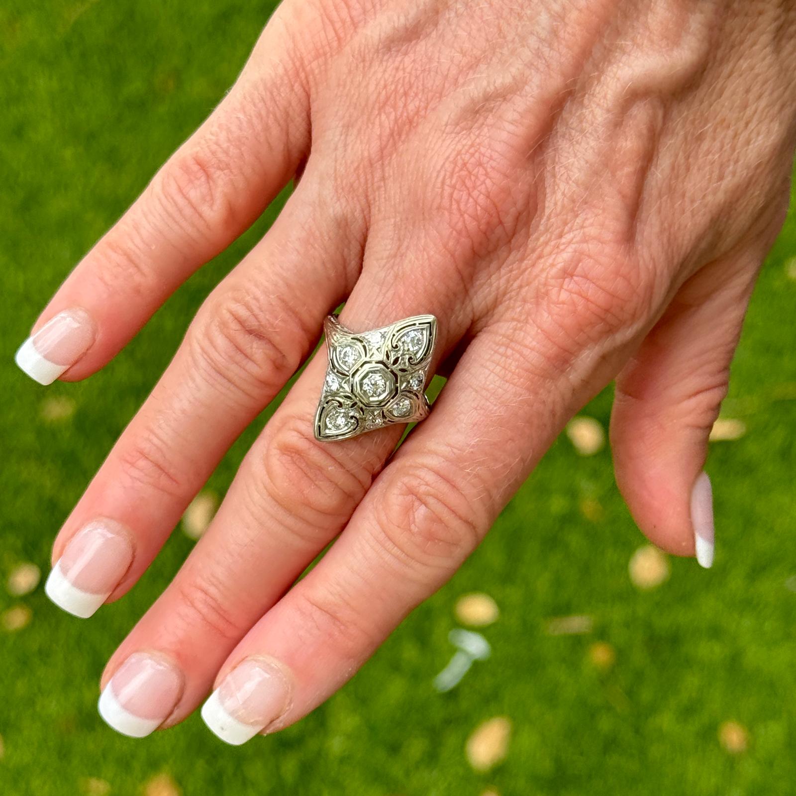 Art Deco Old European Cut Diamond 18 Karat White Gold Cocktail Ring
