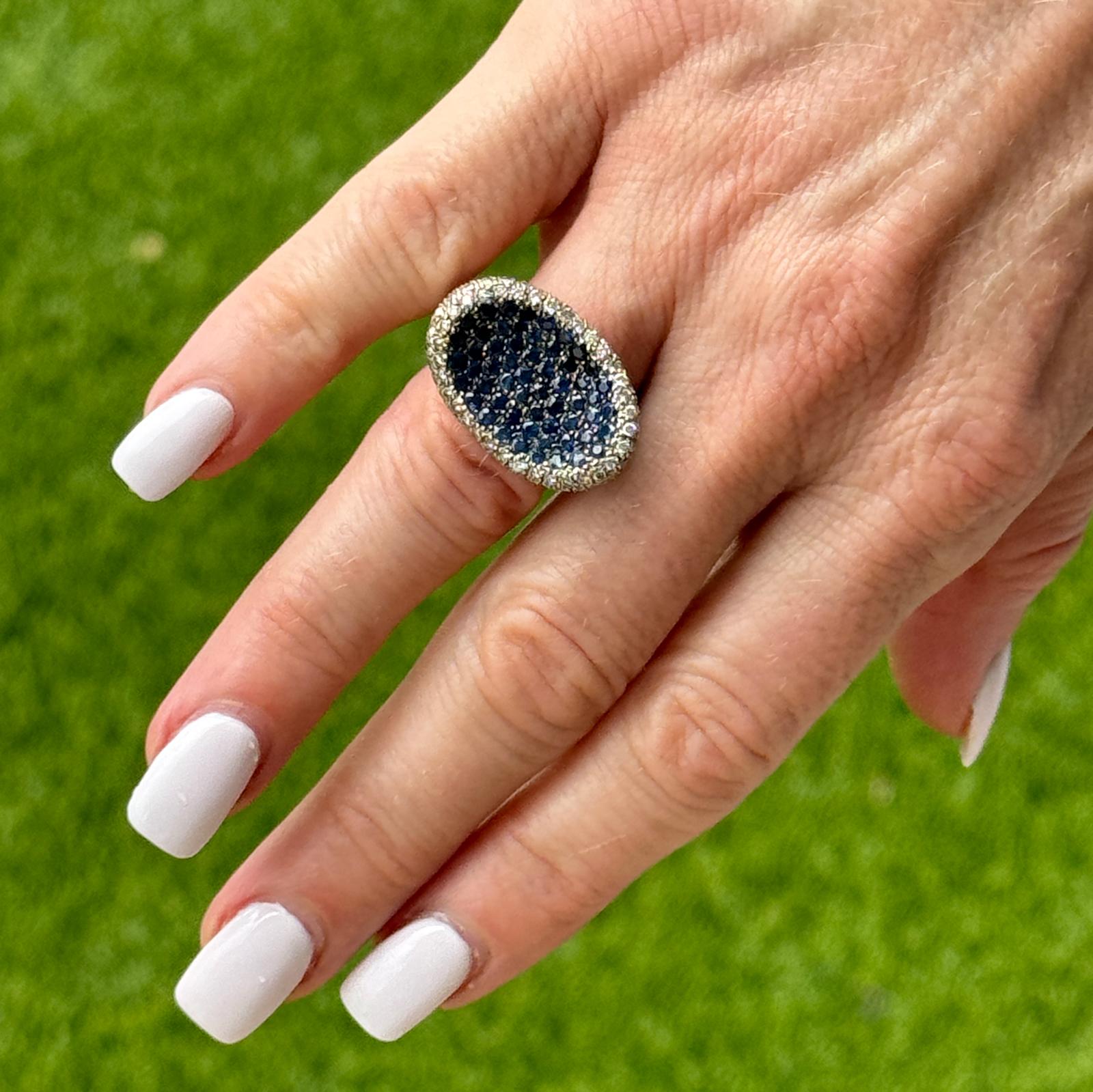 Modern Blue Sapphire Diamond 18 Karat White Gold Saddle Ring