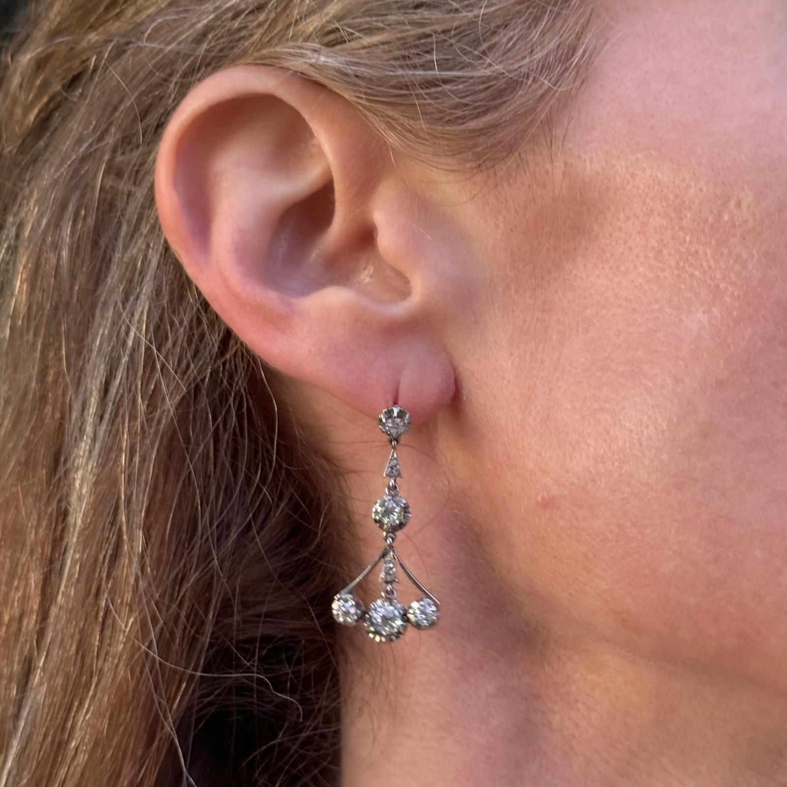 Early 20th Century Diamond Platinum & Yellow Gold Dangle Drop Vintage Earrings