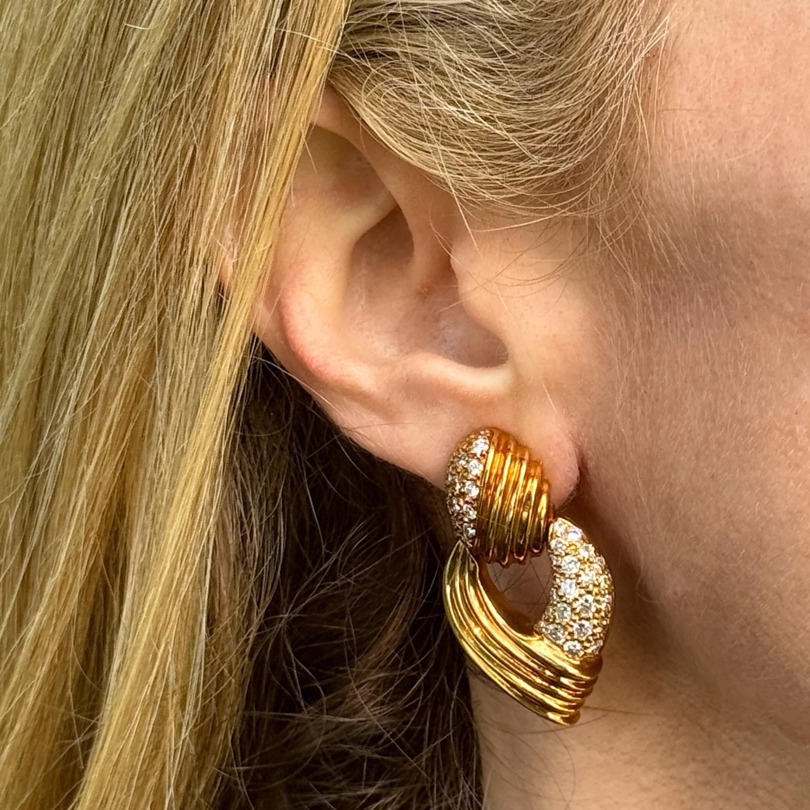 1960's Diamond 18 Karat Yellow Gold Door Knocker Leverback Vintage Earrings