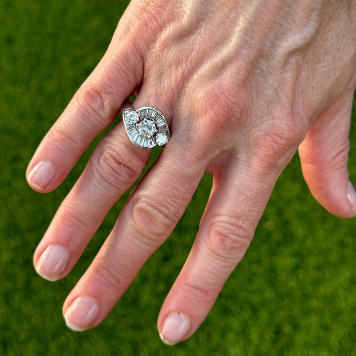 1950's Retro Baguette & Round Brilliant Diamond 18 Karat White Gold Vintage Ring