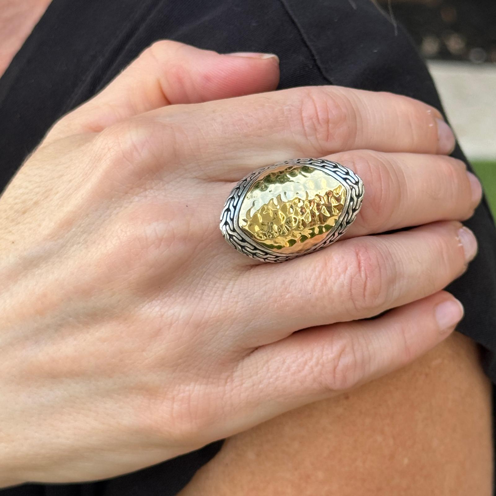 John Hardy Palu Saddle Hammered SS 18 Karat Yellow Gold Modern Ring Size 7