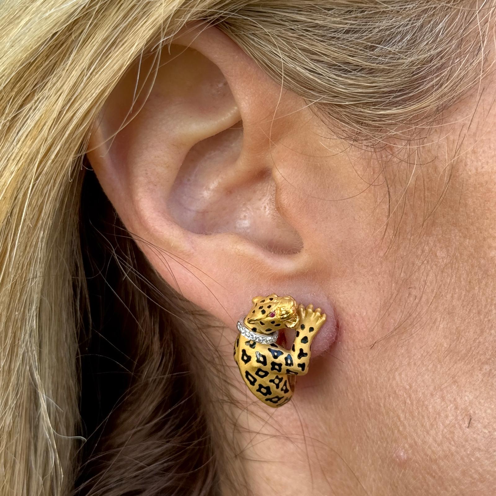Carrera Y Carrera 18K Yellow Gold Diamond & Enamel Panther Earrings