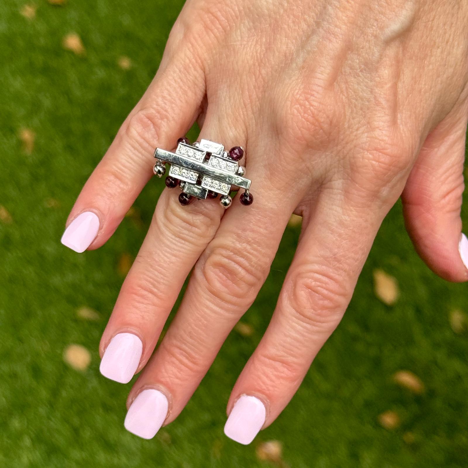 Diamond Ruby 18 Karat White Gold Contemporary Cocktail Vintage Ring