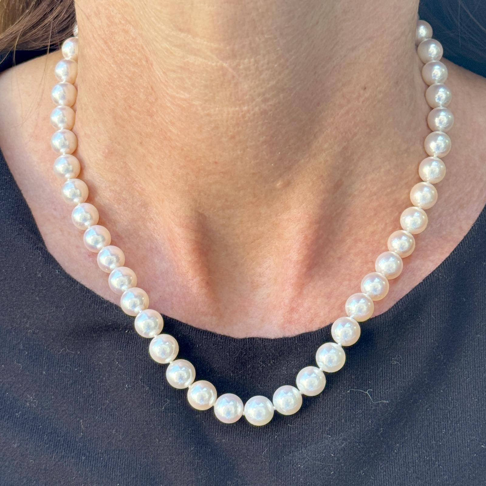 Tiffany & Company Akoya Essential 8mm Cultured Pearl Necklace 18KYG X Clasp