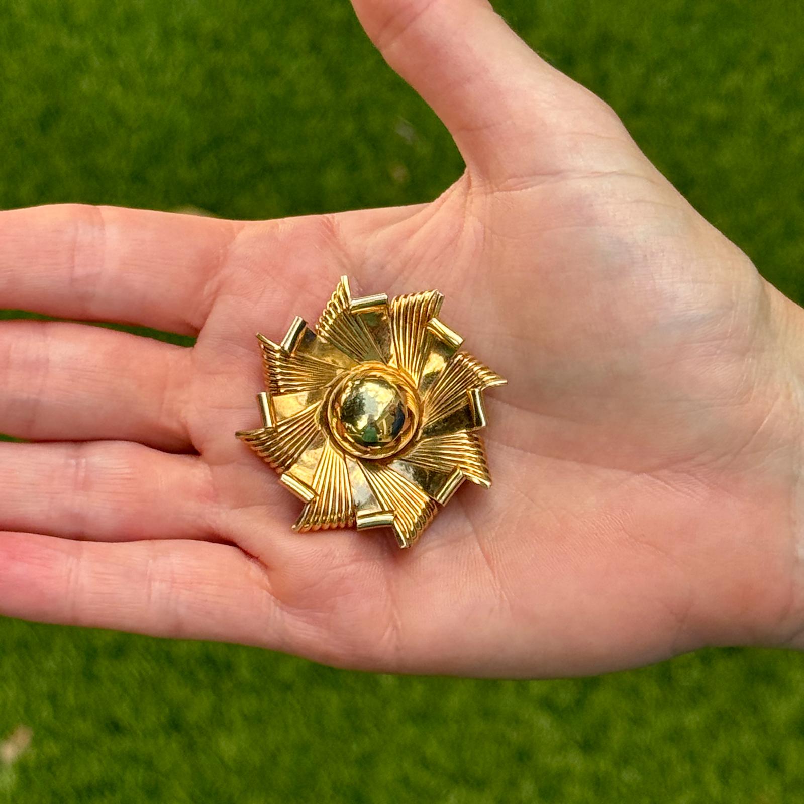 1950's Cartier 14 Karat Yellow Gold Floral Vintage Brooch Pin