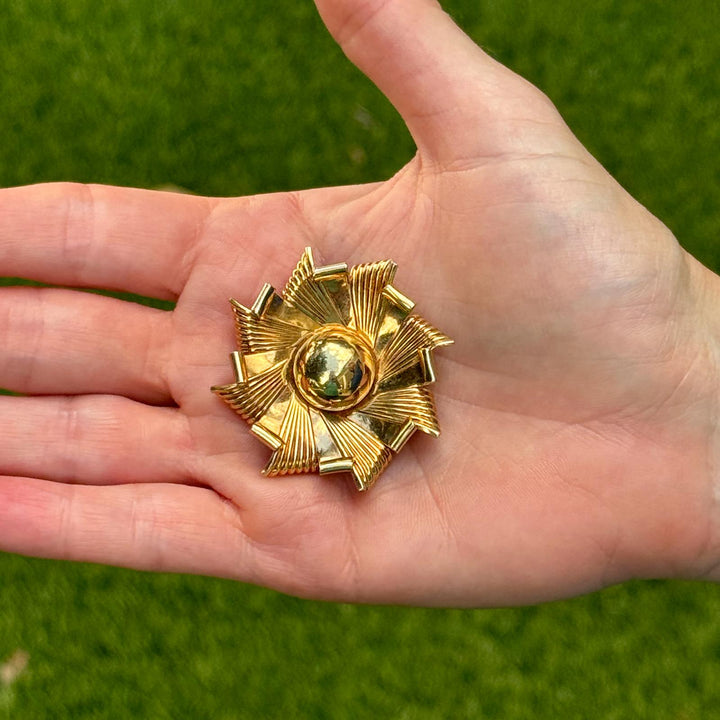 1950's Cartier 14 Karat Yellow Gold Floral Vintage Brooch Pin