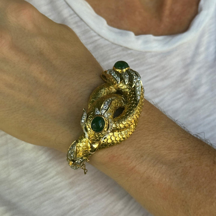 Mid-20th Century Double Snake Head Diamond Emerald Hinged Bangle Bracelet