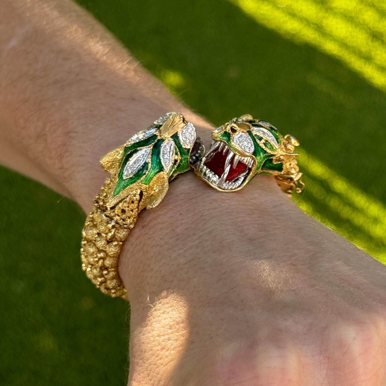 Mid-20th Century Double Head Dragon Diamond Enamel 18K Flexible Bangle Bracelet