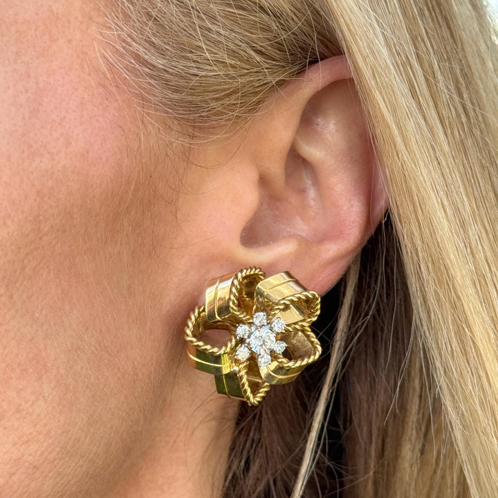 Cartier London Rare Diamond 18KYG Ribbon Motif Earclip Earrings Vintage