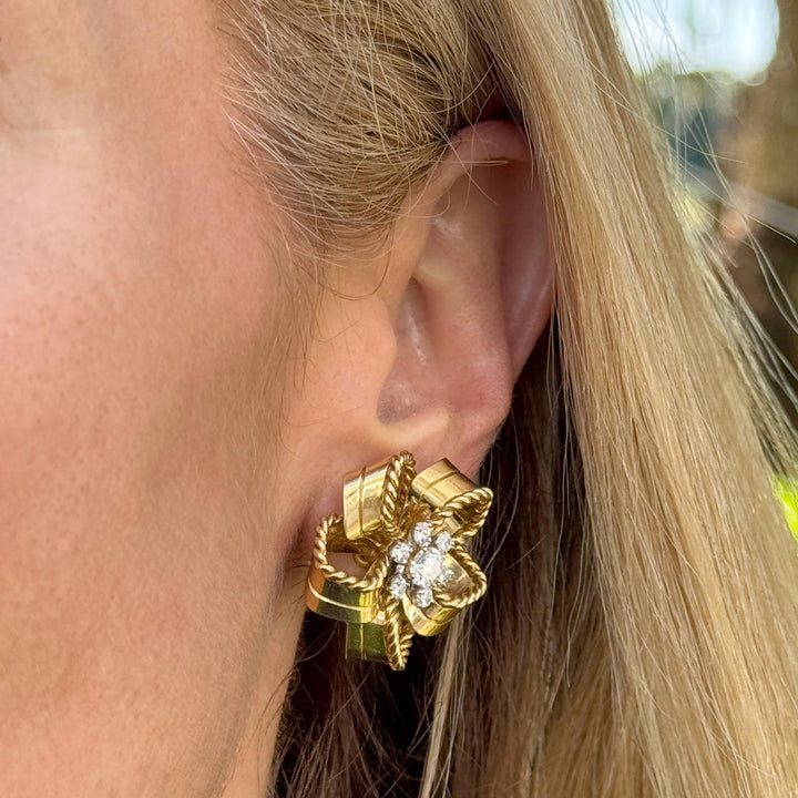 Cartier London Rare Diamond 18KYG Ribbon Motif Earclip Earrings Vintage