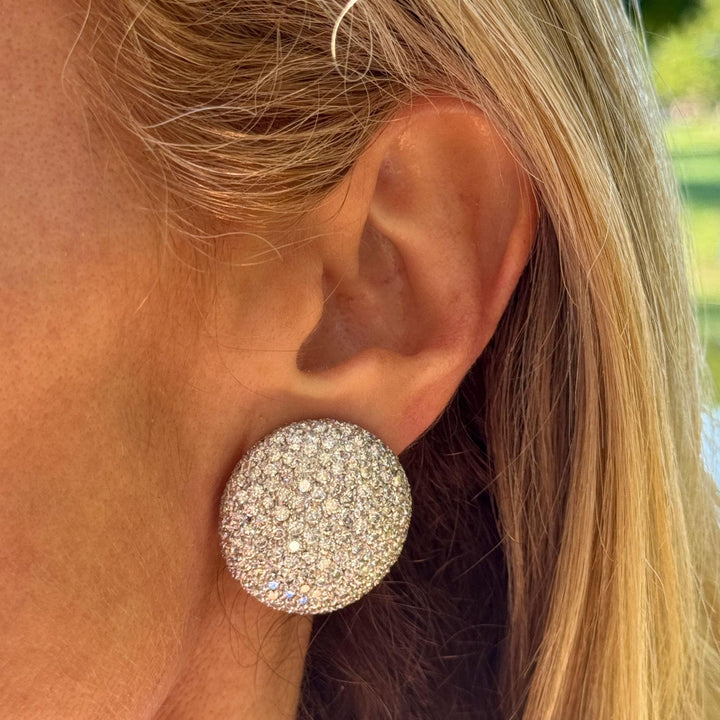 Pavé Diamond 18 Karat White Gold Round Button Leverback Earrings