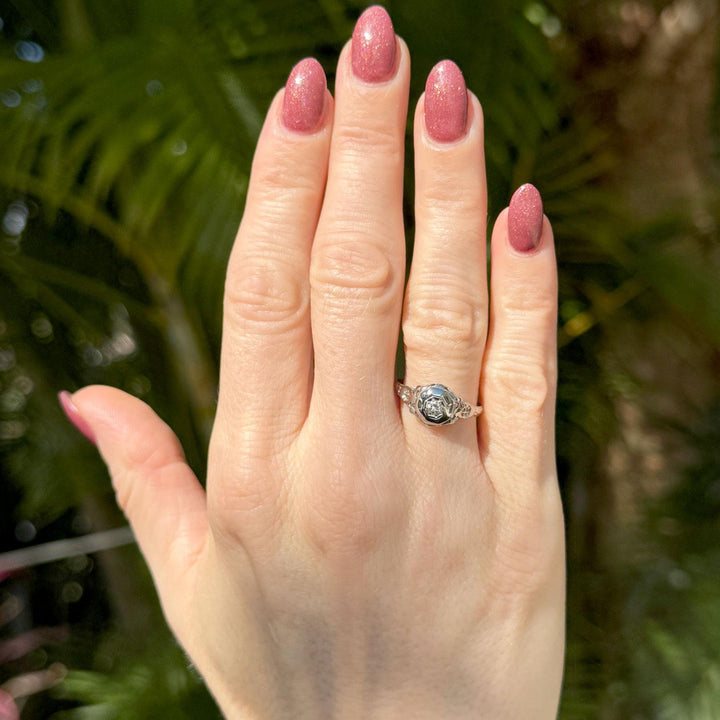 1950's Diamond 18 Karat White Gold Solitaire Engagment Vintage Ring