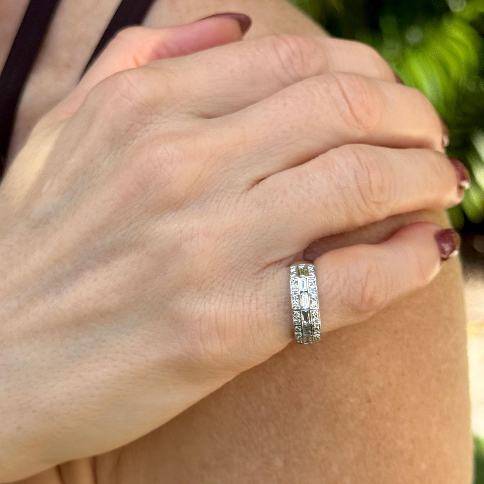 Baguette & Round Brilliant Cut Diamond 18 Karat White Gold Band Ring