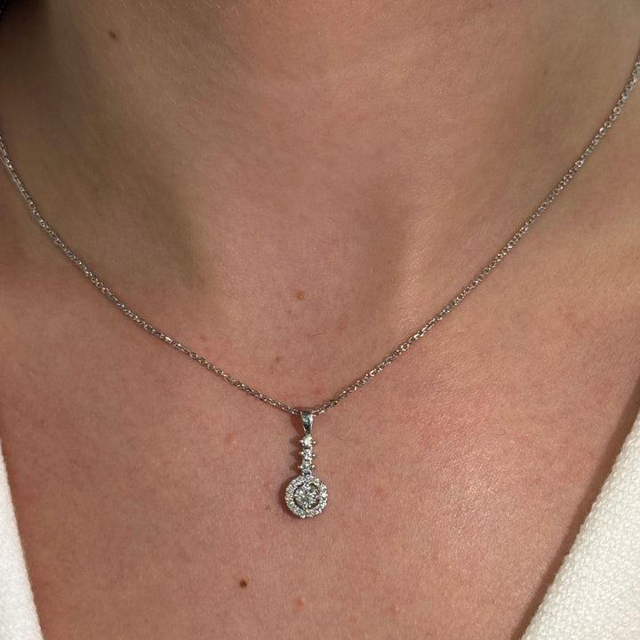 Diamond Drop 18 Karat White Gold Pendant Necklace