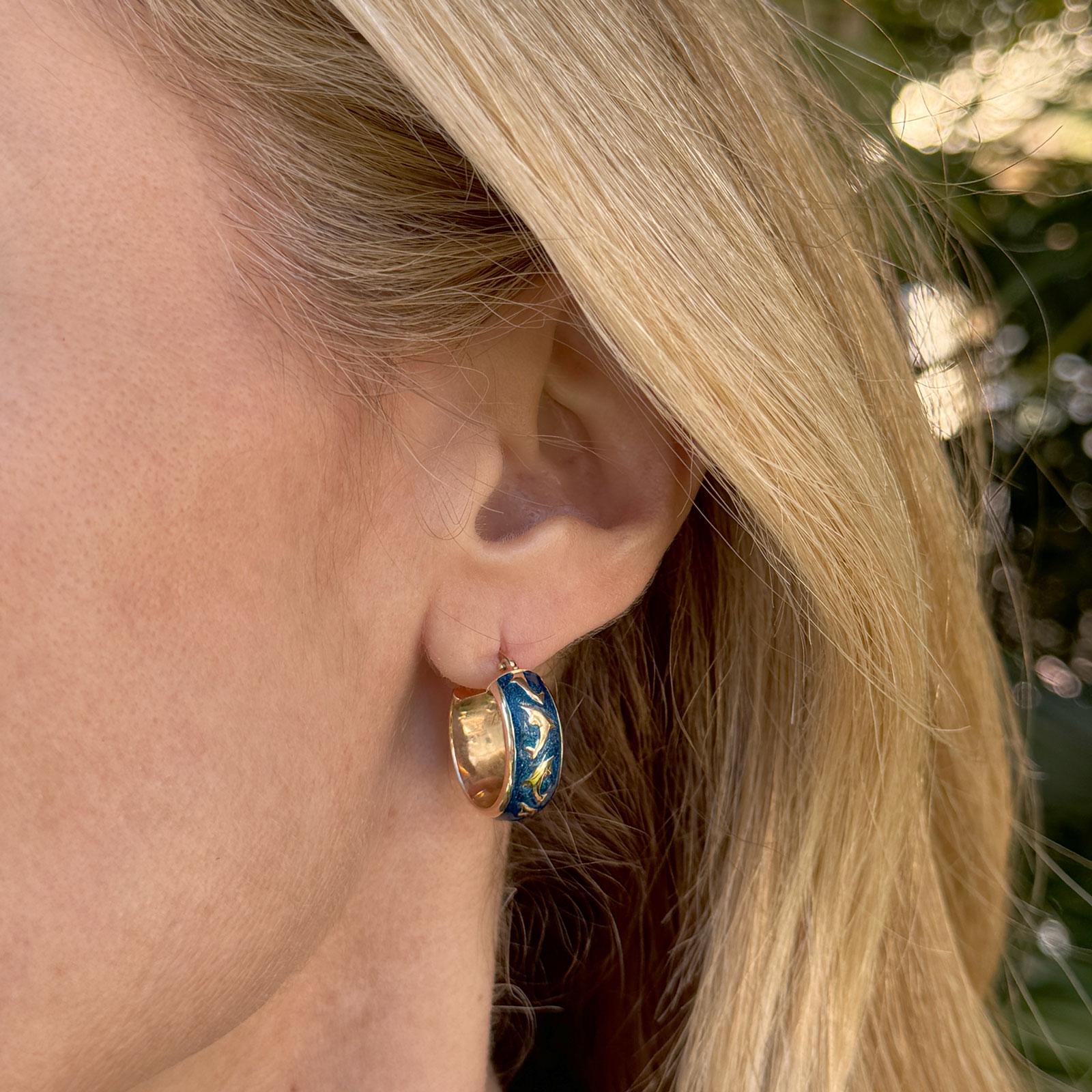 Italian Blue Enamel 14 Karat Yellow Gold DophinOval Hoop Earrings