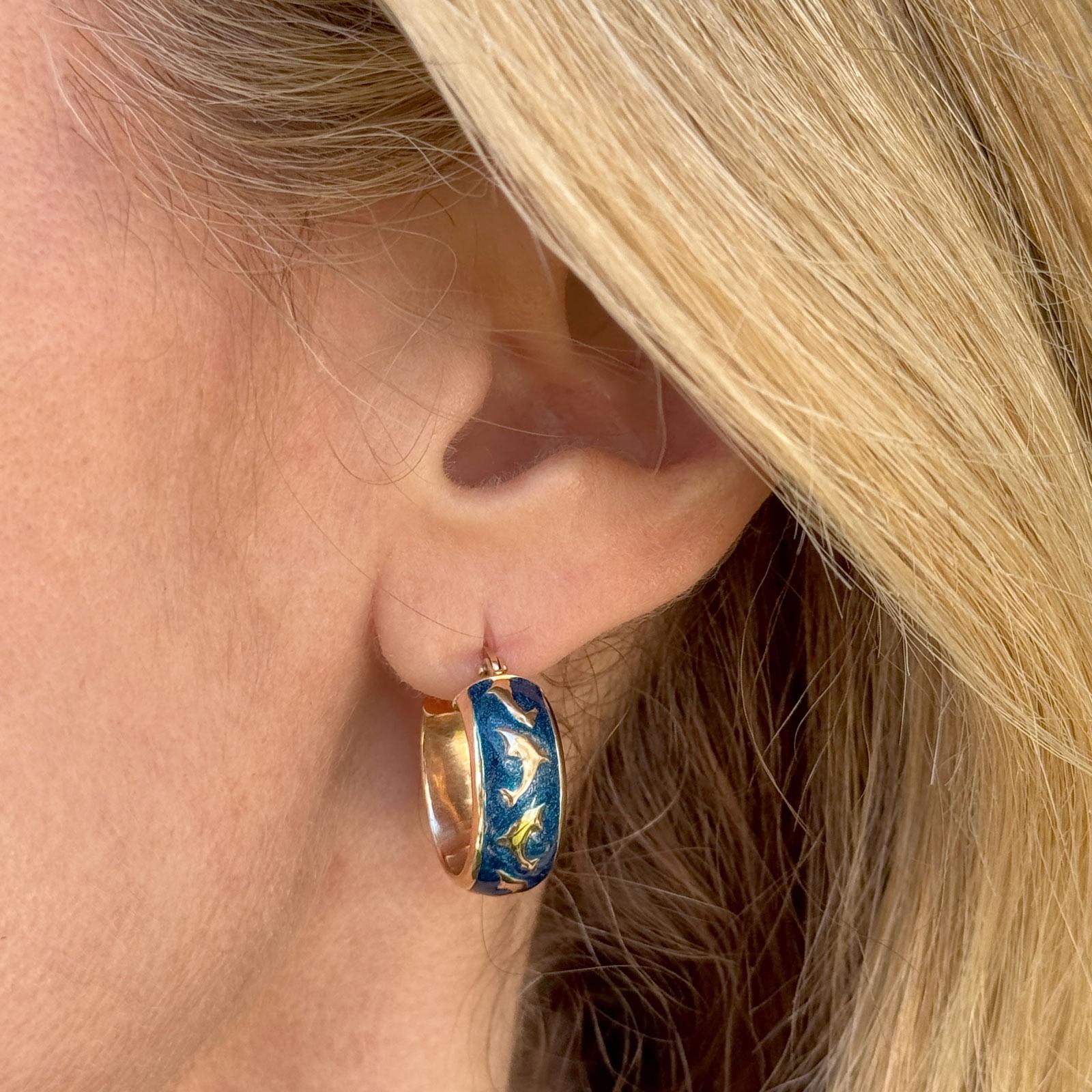 Italian Blue Enamel 14 Karat Yellow Gold DophinOval Hoop Earrings
