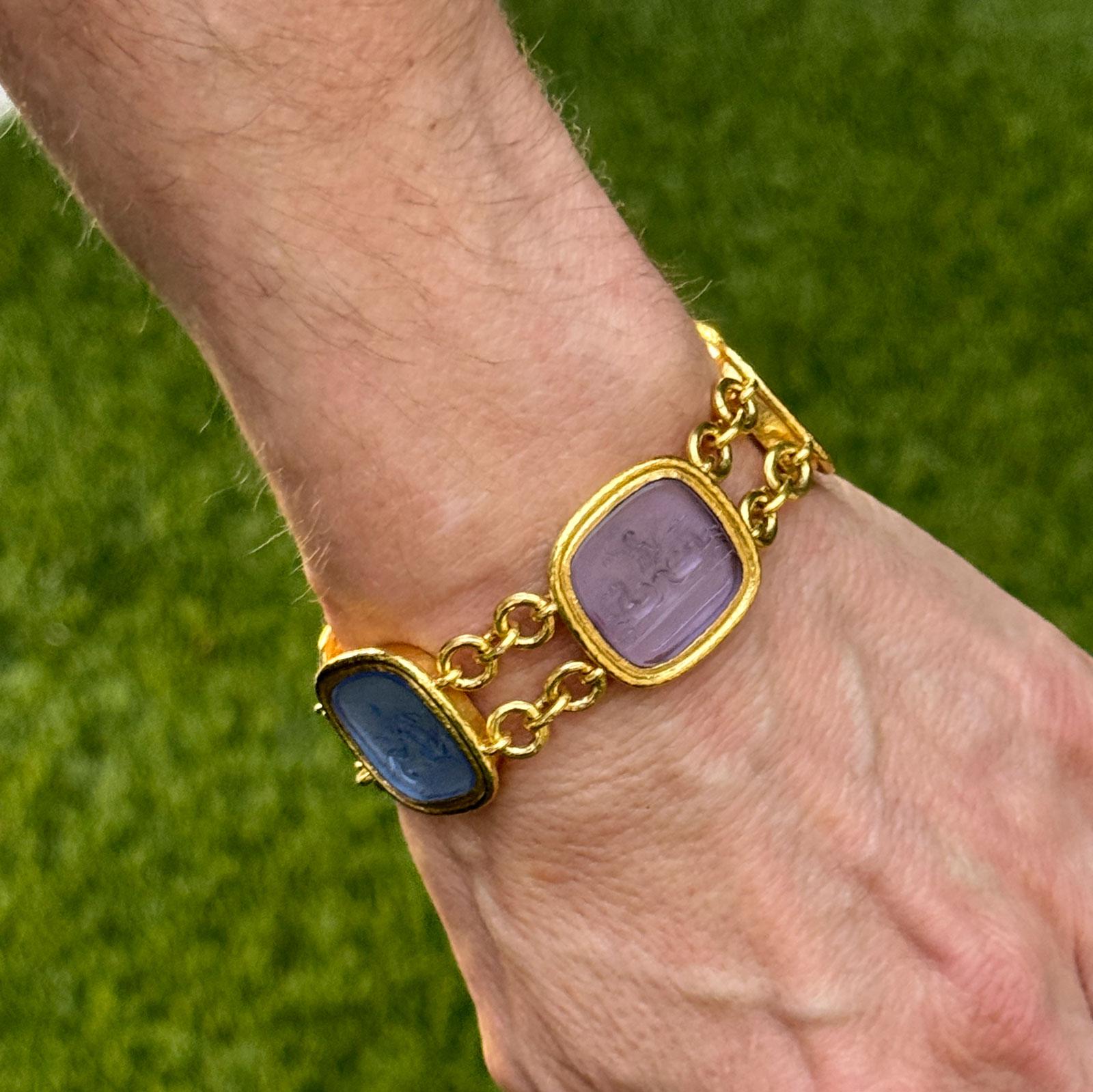 Elizabeth Locke Venetian Glass Intaglio 19 Karat Yellow Gold Link Bracelet