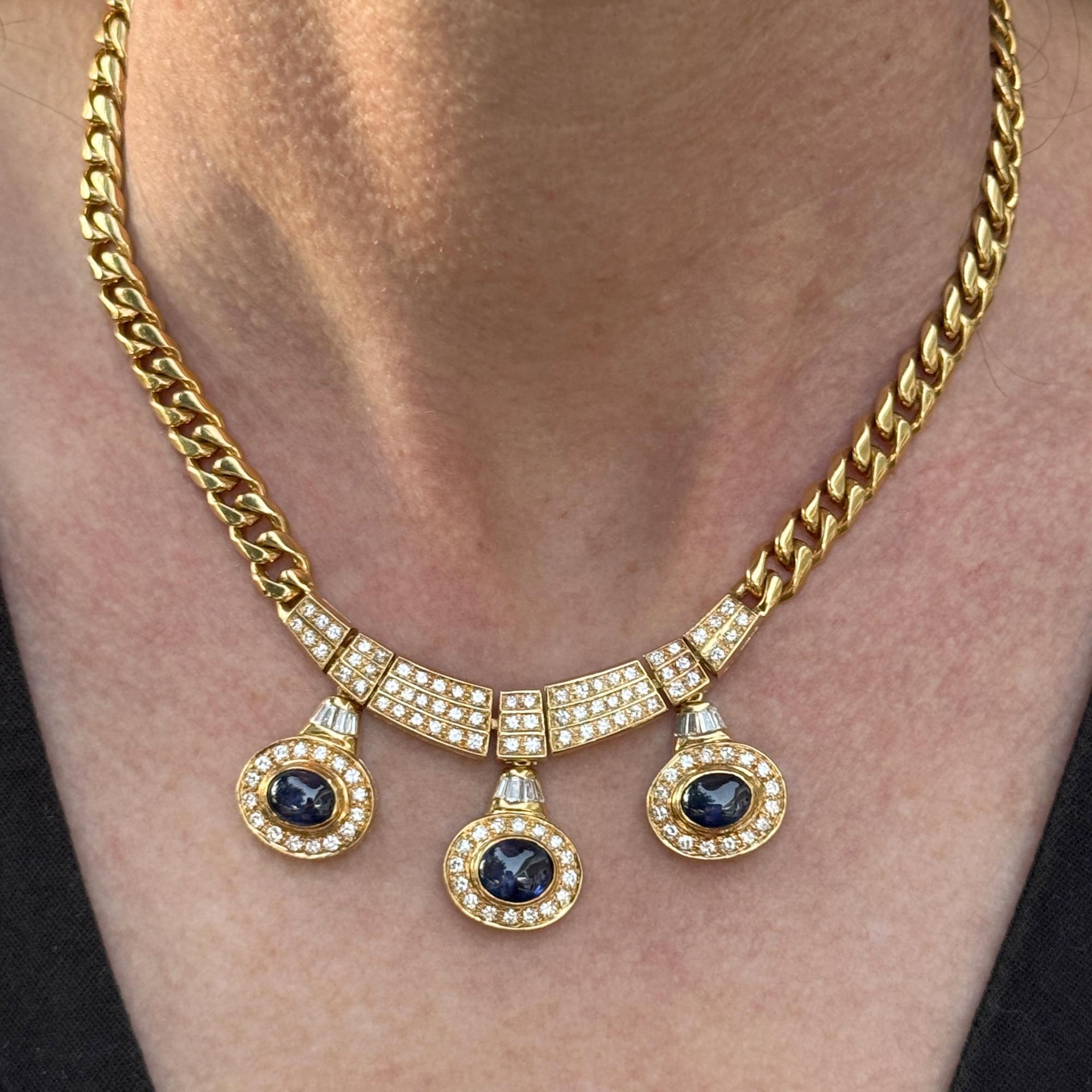 Vintage Diamond Cabochon Blue Sapphire 18 Karat Yellow Gold Curb Link Necklace