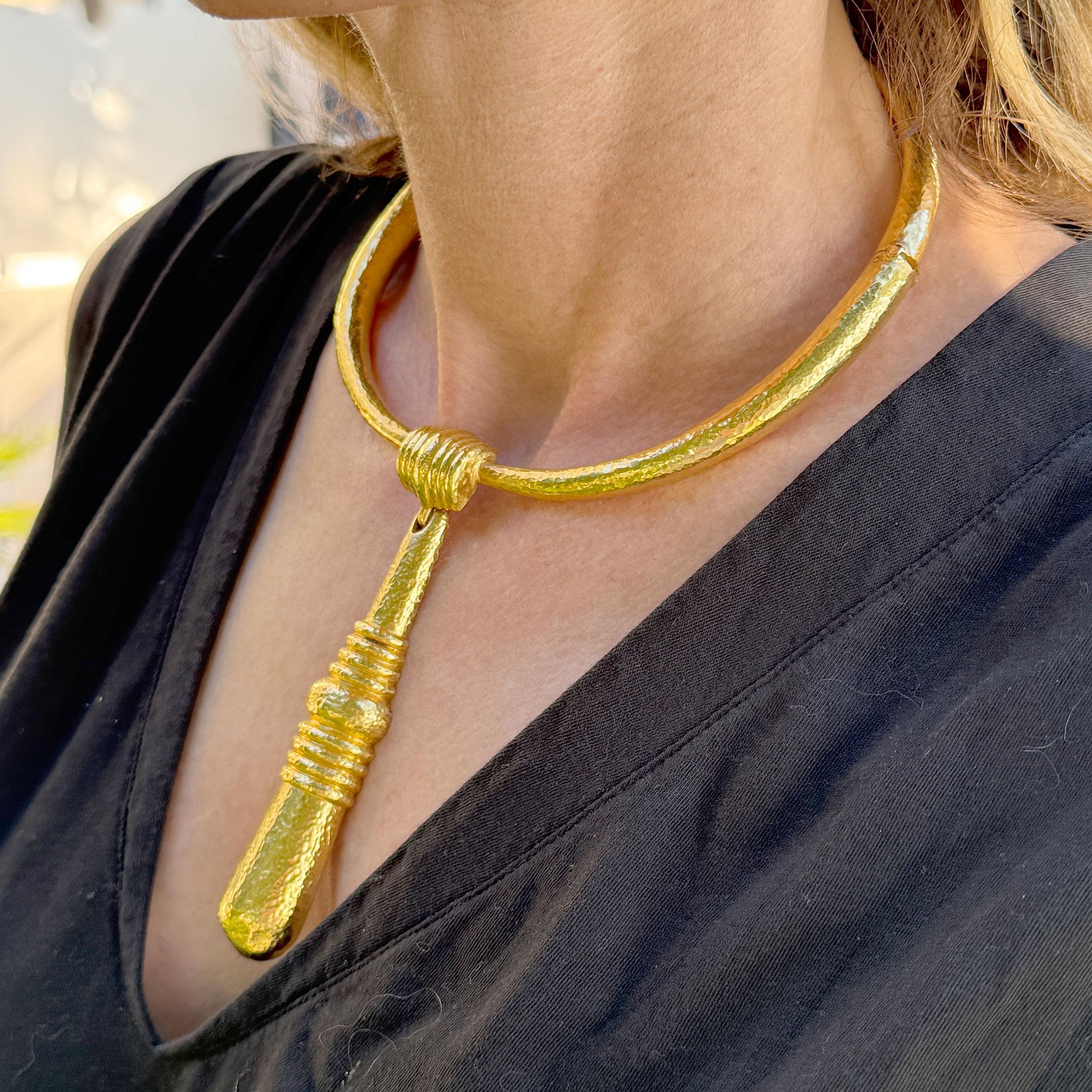 Ilias Lalaounis Hammered Finish 21K Yellow Gold Collar Necklace Drop Pendant