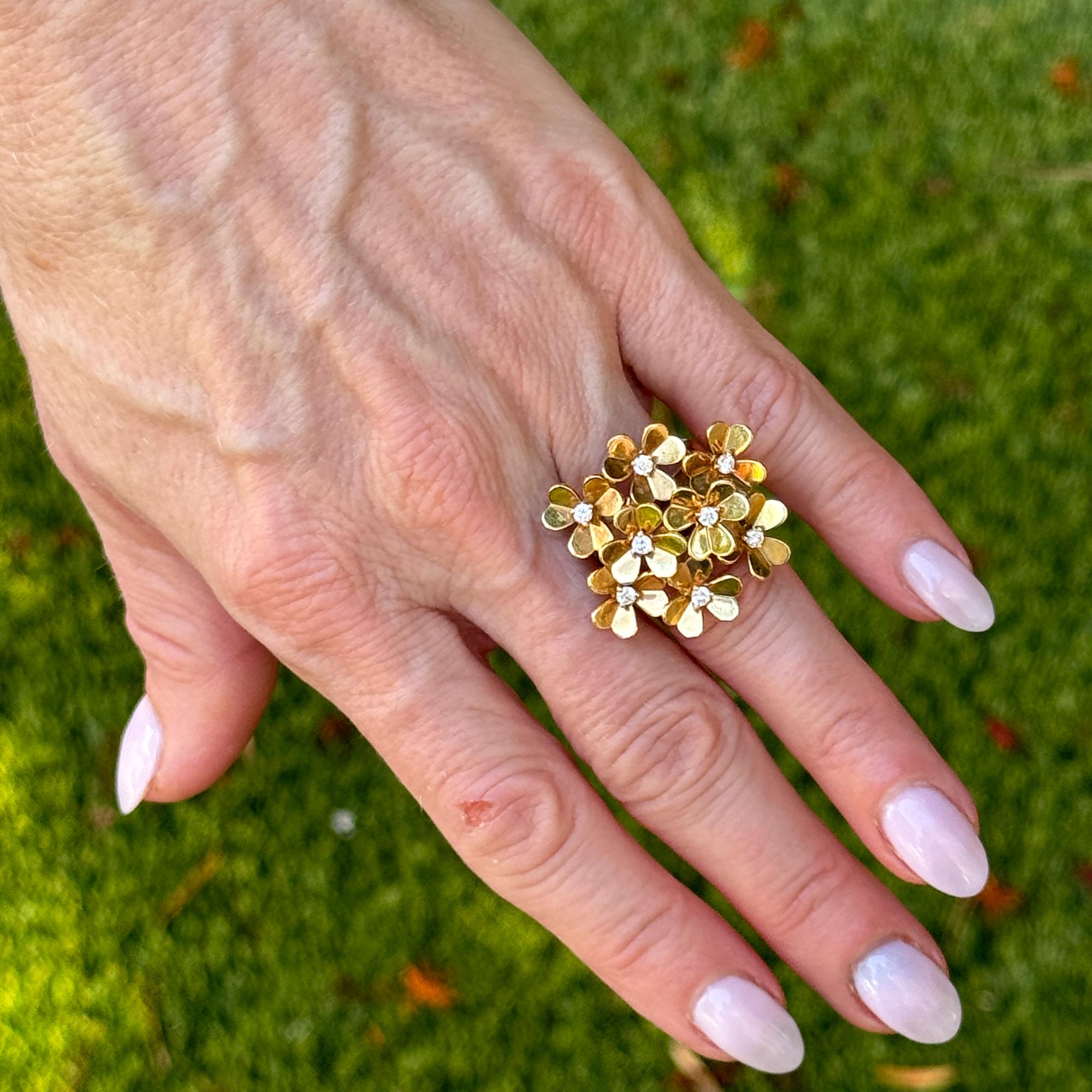 Van Cleef & Arpels Frivole Diamond 18 Karat Rose Gold Flower Ring Size 52 (6)