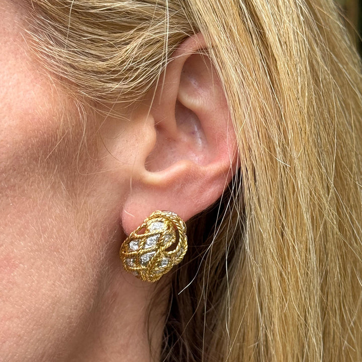 1960's Diamond 18 Karat Yellow Gold Rope Oval Leverback Vintage Earrings