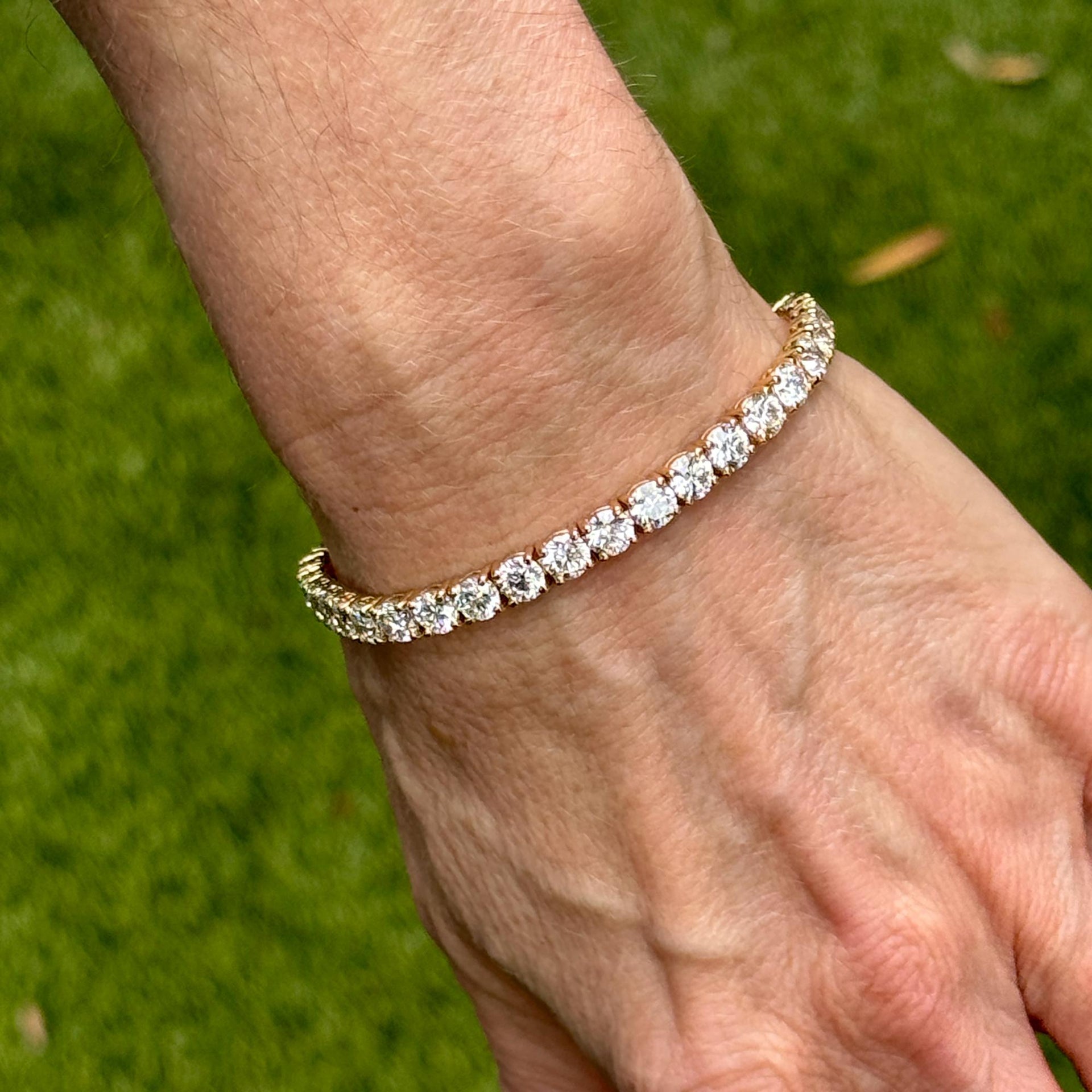15 Carat Total Diamond Weight Diamond 14 KY Gold Tennis Bracelet GIA Certified