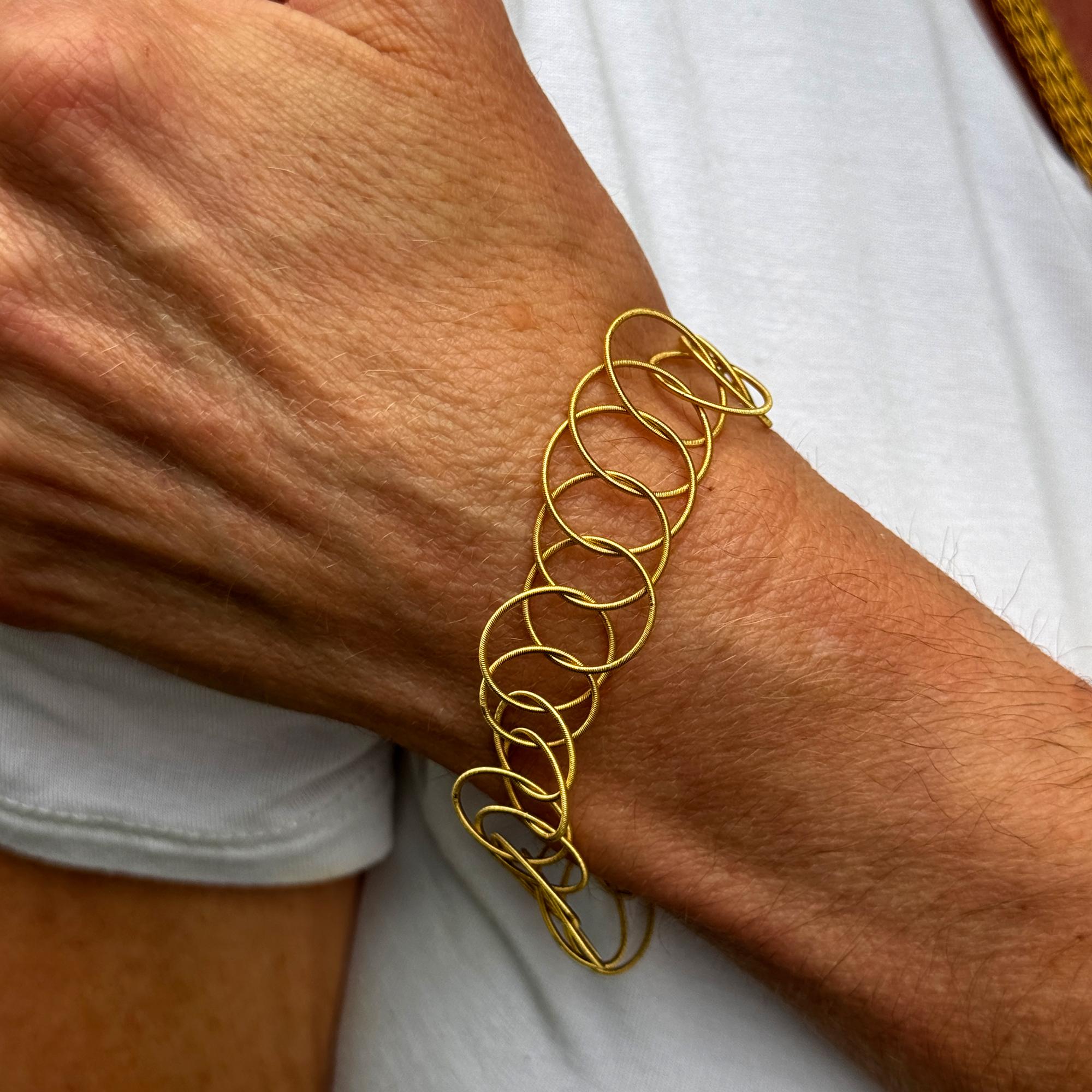 Buccellati Hawaii 18K Yellow Gold Bracelet with Small Rings