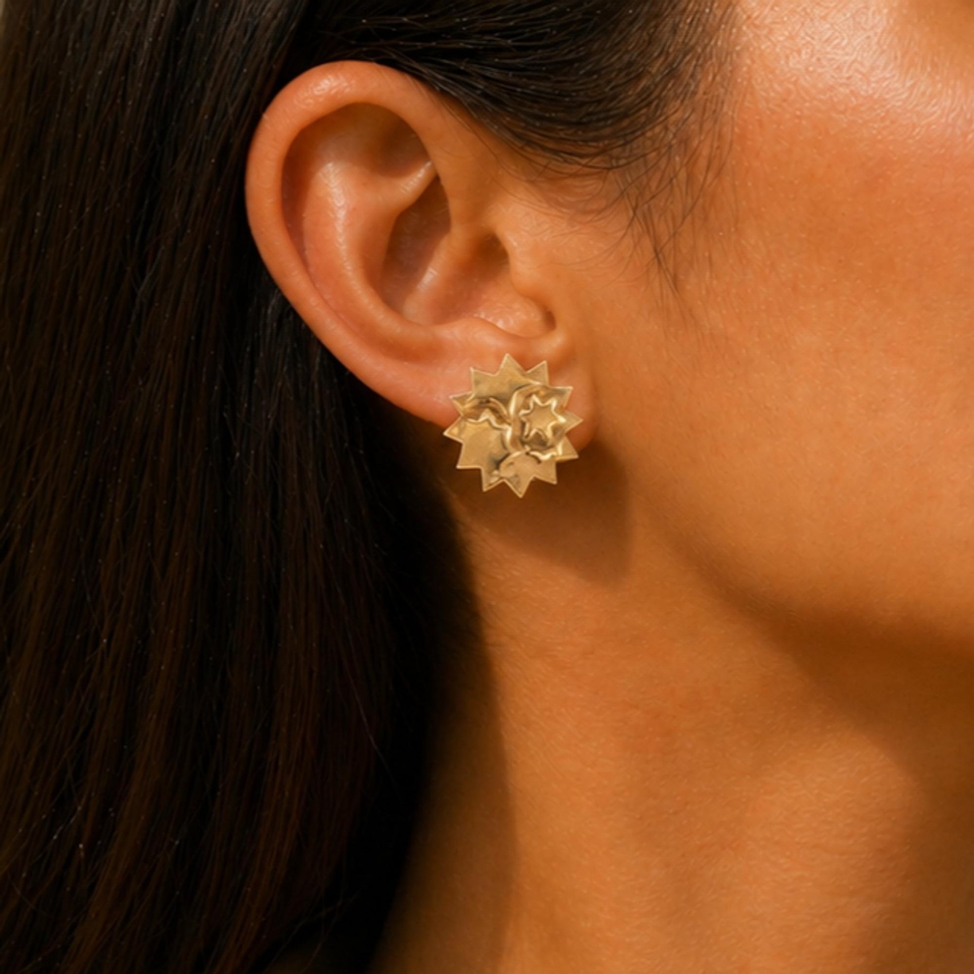 Tiffany &Co Angela Cummings 18 Karat Yellow Gold Star Ear Clip Vintage Earrings