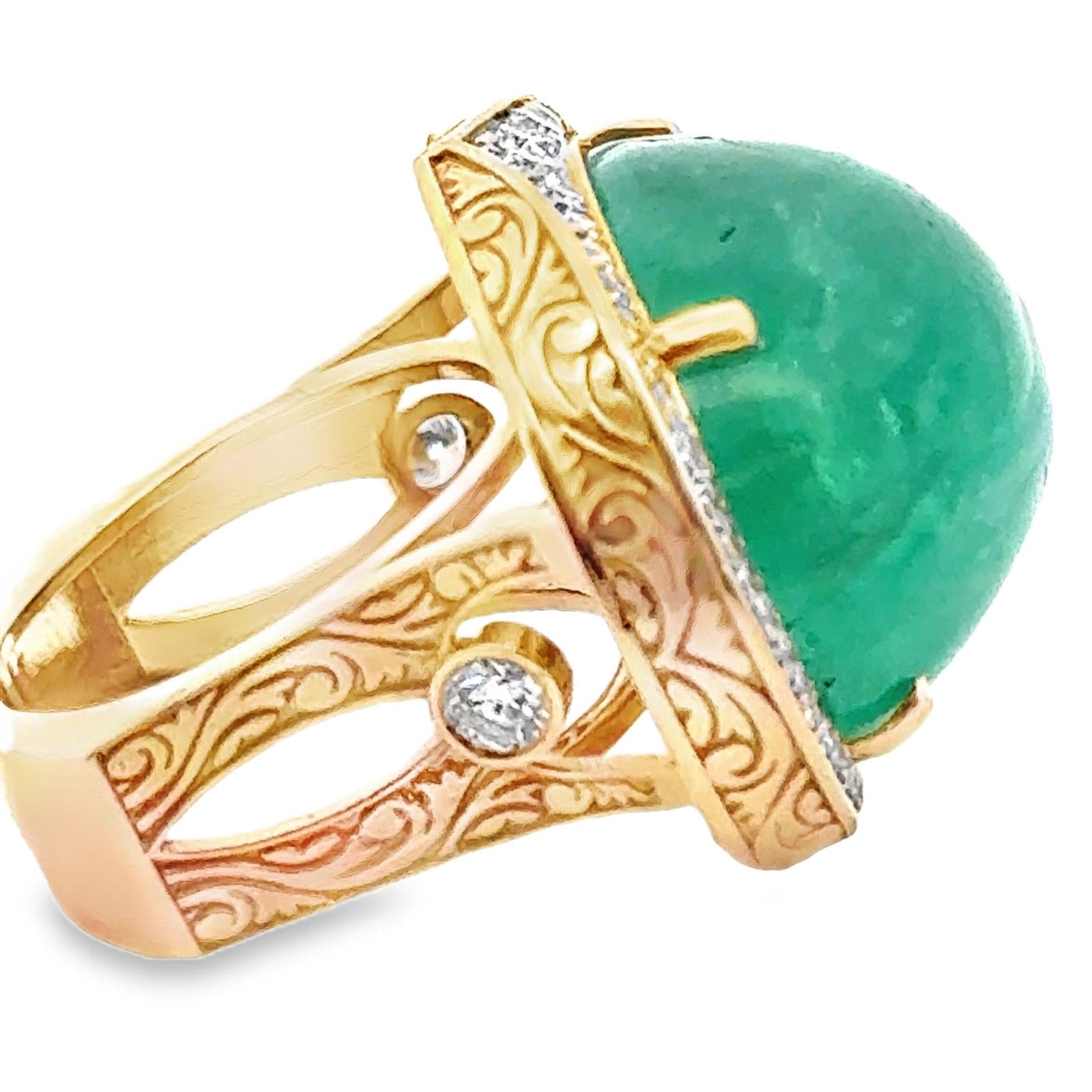 40-Carat Cabochon Emerald Diamond 18 Karat Yellow Gold Cocktail Statement Ring