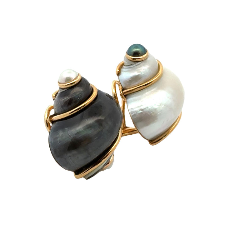 Seaman Schepps Turbo Shell Pearl 18KYG Earclip Earrings