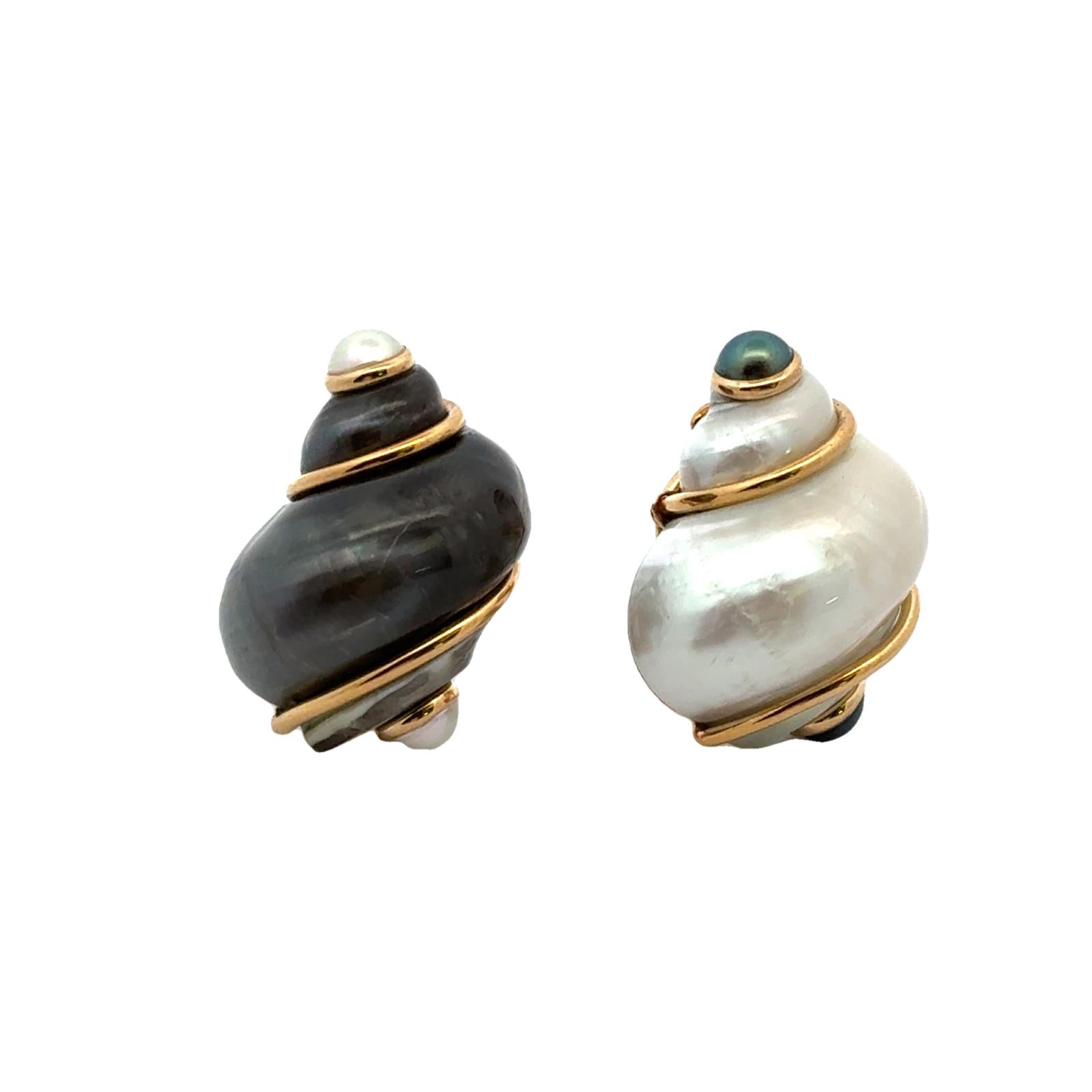 Seaman Schepps Turbo Shell Pearl 18KYG Earclip Earrings