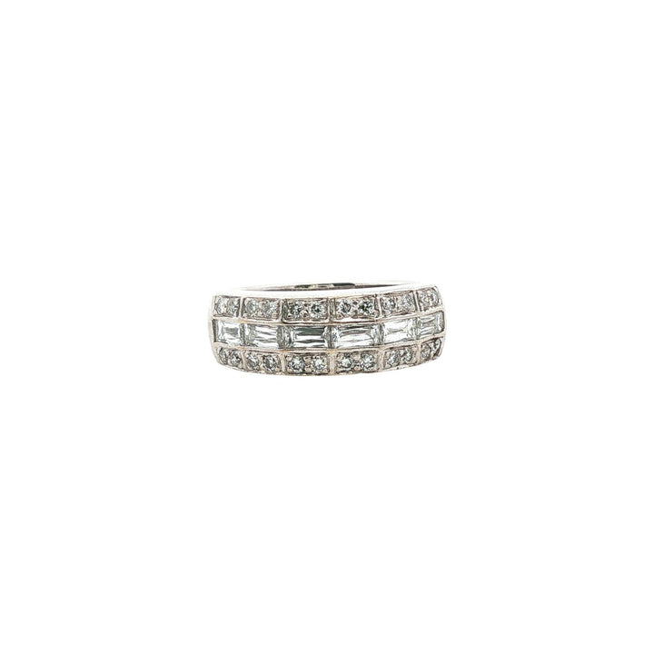 Baguette & Round Brilliant Cut Diamond 18 Karat White Gold Band Ring