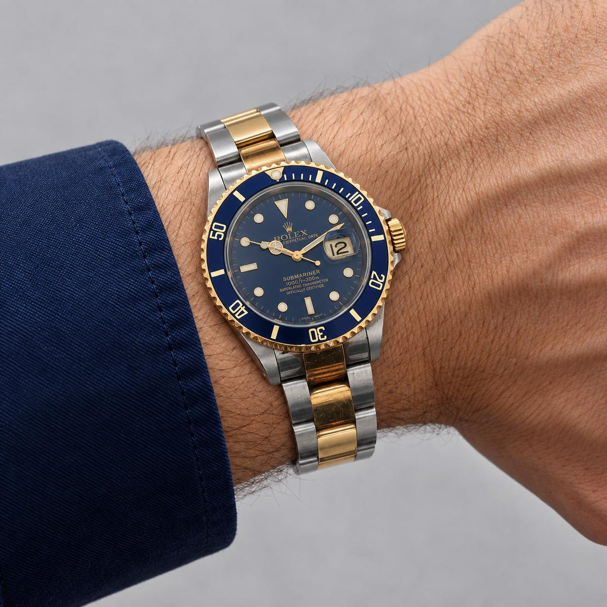 Rolex 40 mm Submariner Two Tone Blue Dial & Bezel Watch 16613  C 1999