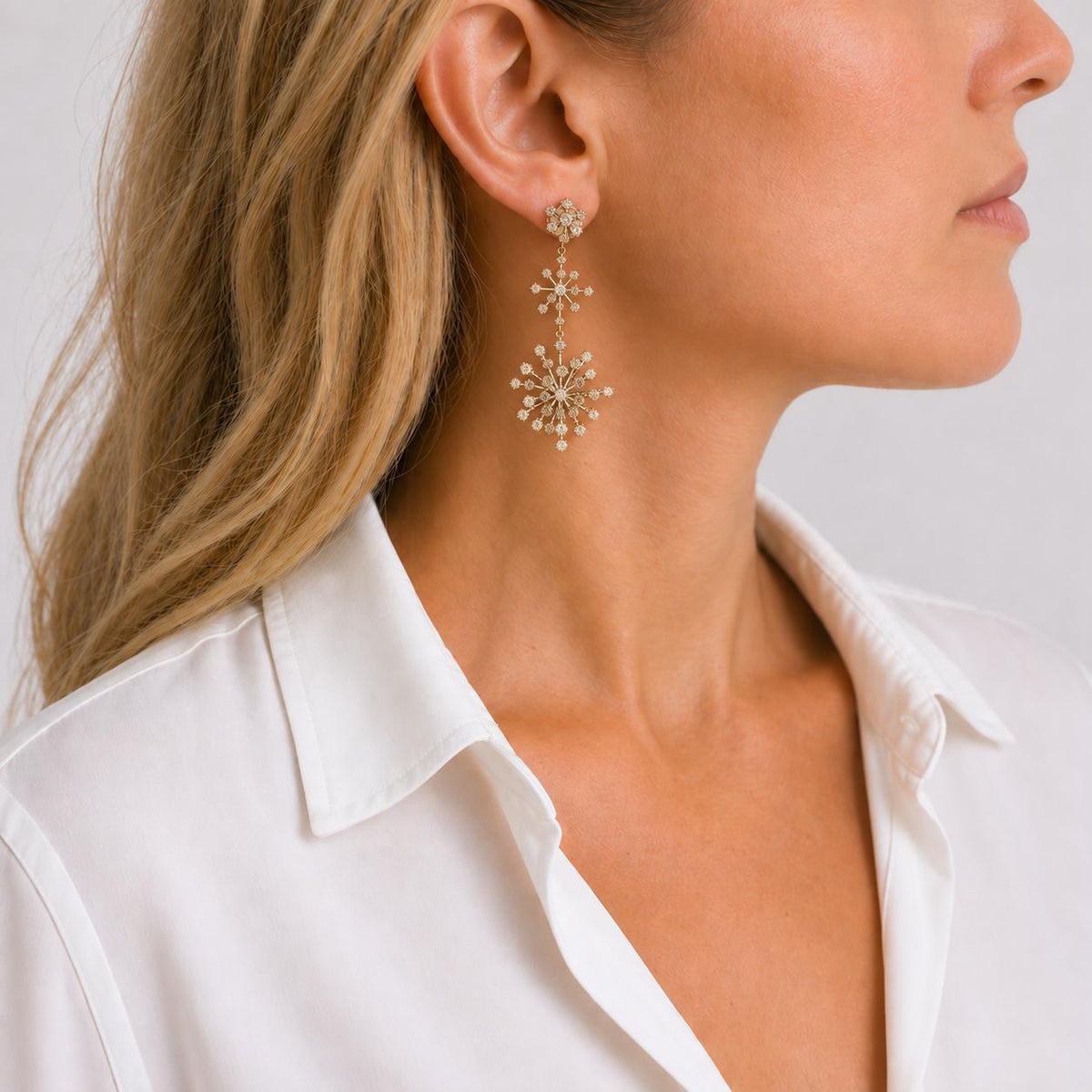 H. Stern Diamond Snow Flake 18 Karat Yellow Gold Drop Dangle Earrings