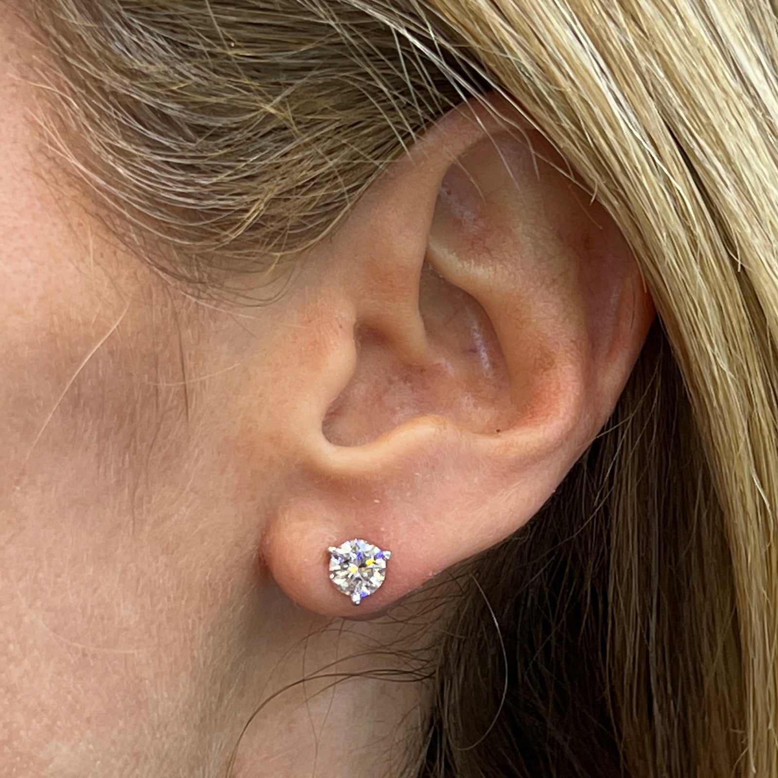 Diamond stud earrings gia Clearance